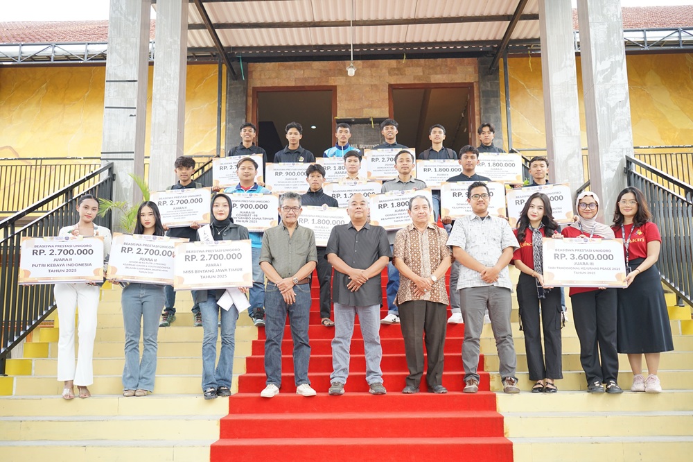 Unigoro Kucurkan Beasiswa Prestasi Senilai Rp 37,2 Juta